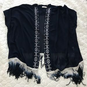 Sheer tribal-patterned shaw